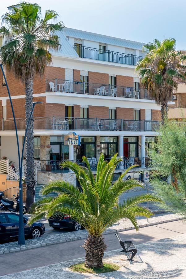Hotel Dino San Benedetto del Tronto Kültér fotó